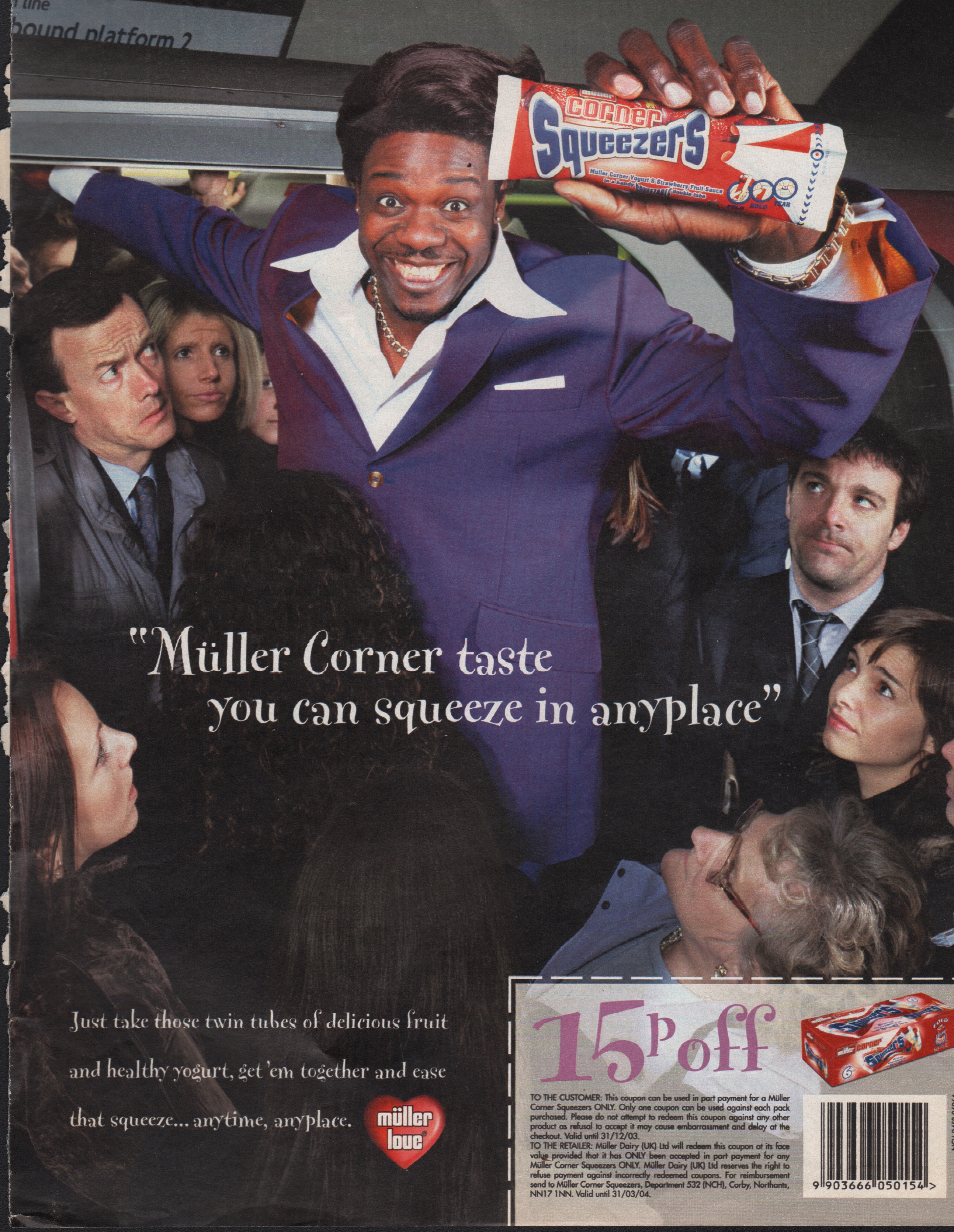 homme-couleur-afro-joyeux-publicite homme-couleur-afro-joyeux-publicite
